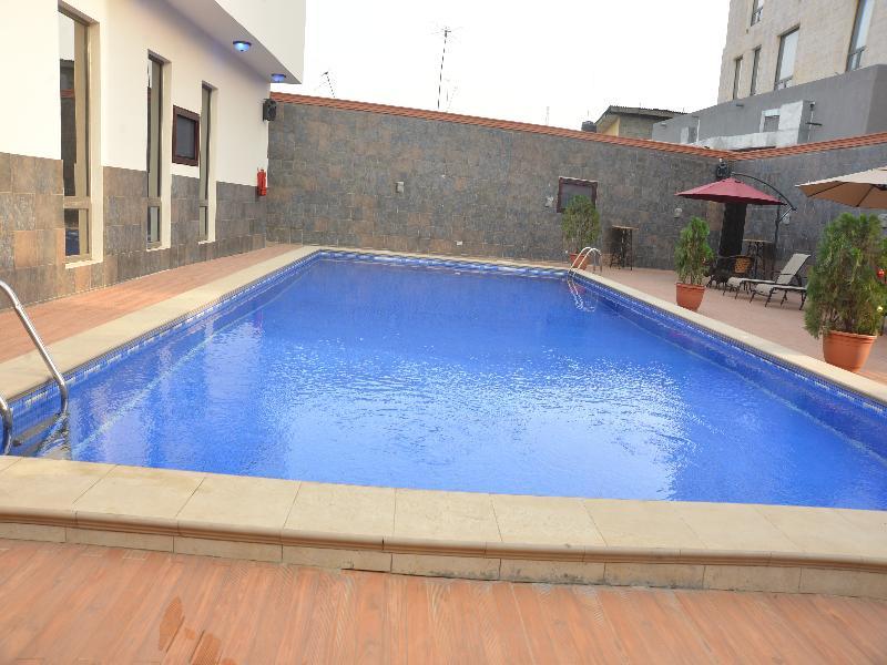 Golden Tulip Essential Lagos Airport Hotel المظهر الخارجي الصورة